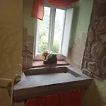 Corte Pippi Da Anna E Mario Feriehus Villa Basilica