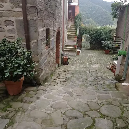 別荘 Corte Pippi Da Anna E Mario Villa Basilica